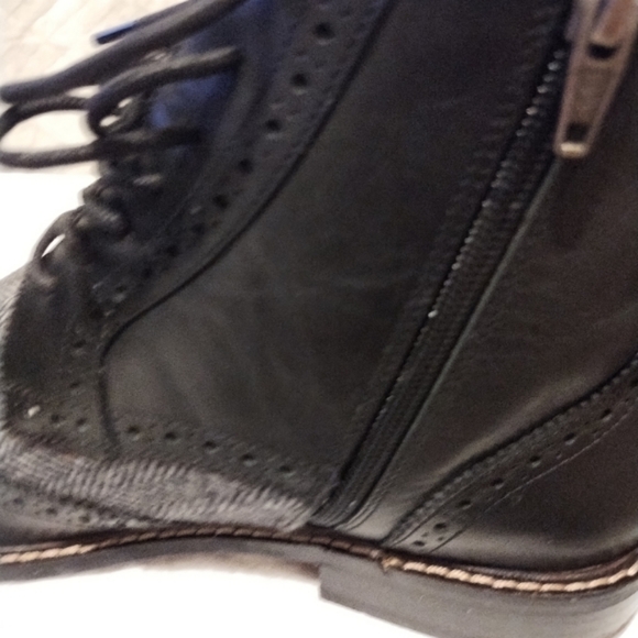 Thomas & Vine men's boots - Picture 3 of 9